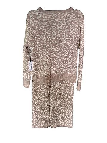 Cupcakes & Cashmere Casual Pants (view 2)