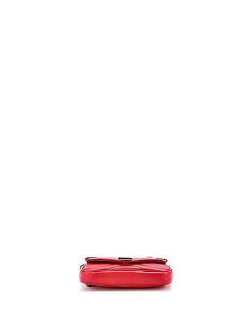 Louis Vuitton New Wave Chain Pochette Quilted Leather (view 2)