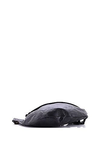 Louis Vuitton Discovery Bumbag Monogram Shadow Leather (view 2)