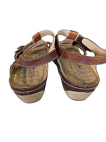 L'Artiste Sandals (view 2)