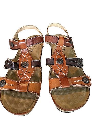 L'Artiste Sandals (view 1)
