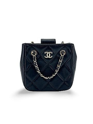 Chanel Cc Square Clutch With Chain Quilted Lambskin Black Leather Clutche &amp; Pouche Bag (view 1)