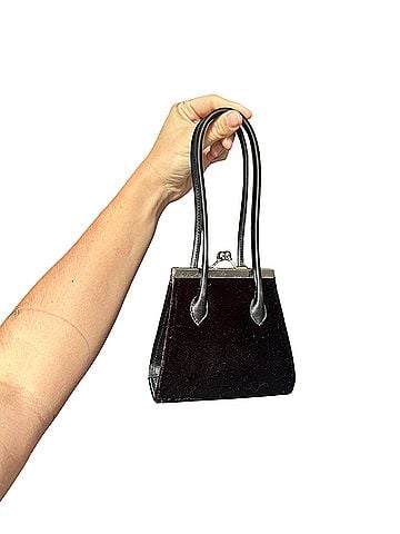 La Regale Clutch (view 2)