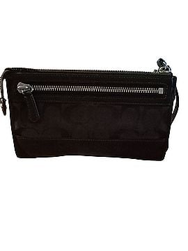 Coach Wristlet (view 2)
