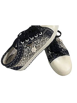 Skechers Sneakers (view 1)