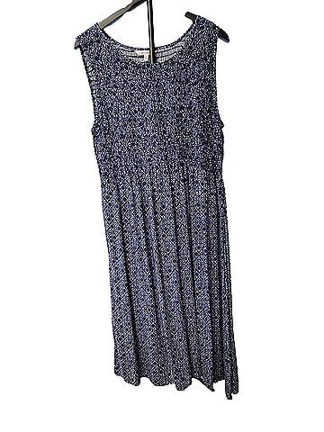 Croft & Barrow Casual Dress (view 1)