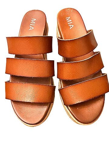 Mia Sandals (view 2)