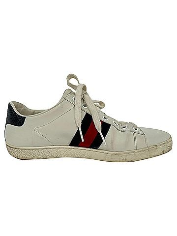Gucci Gucci Ace Low-Top Sneakers in White Leather (view 1)