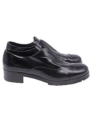 Miu Miu Miu Miu Lug Sole Laceless Oxfords in Black Leather (view 1)