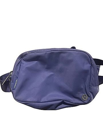 Lululemon Athletica Belt Bag Belt Bag (view 1)