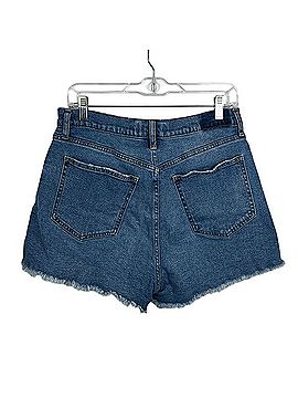 Abercrombie & Fitch The Mom Short Casual Pants (view 2)