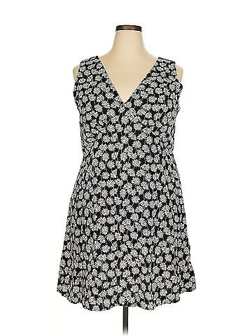 Gap Gap Casual Dress (view 1)