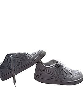 Nike Sneakers (view 2)