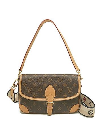 Louis Vuitton LOUIS VUITTON Louis Vuitton Monogram Diane M45985 Shoulder Bag Brown Women's 254366 (view 1)