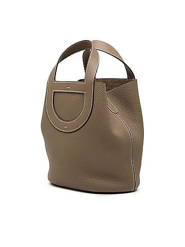 Hermès Hermes In the Loop 23 Handbag, Etoupe Beige, Gold Hardware, Taurillon Clemence Leather, Women's. (view 2)