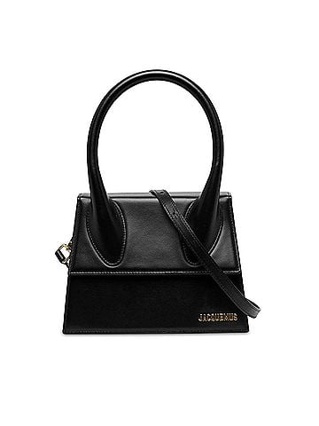 Jacquemus Smooth Calfskin Le Grand Chiquito (view 1)