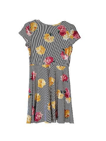 Discreet Casual Dress (view 2)