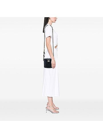 Chanel CC Lambskin Elegant Chain Vanity Case (view 2)