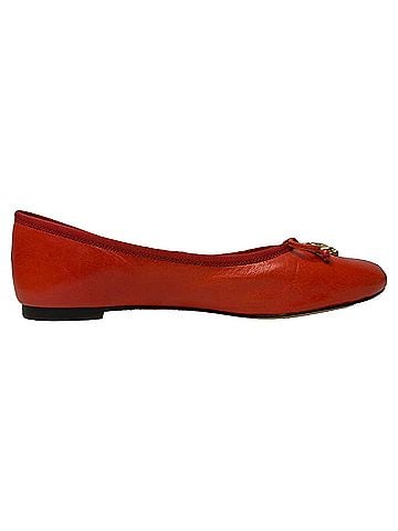 Tory Burch Tory Burch Tory Charm Ballet Flats in Red Leather (view 1)