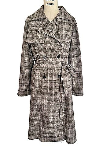 Jennifer Lopez Coat (view 2)