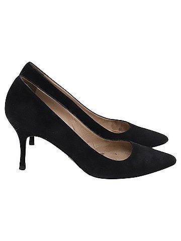 Manolo Blahnik Manolo Blahnik Pointed Toe Pumps in Black Suede (view 1)
