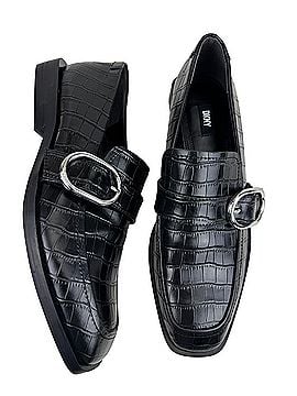 DKNY Flats (view 1)