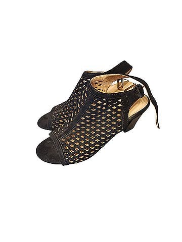 Liz Claiborne Heels (view 1)