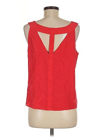 BCBGMAXAZRIA Bcbgmaxazria Sleeveless Silk Top (view 2)