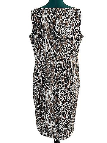 Kasper Cocktail Dress (view 2)