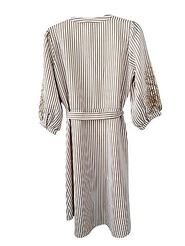 Figueroa & Flower Casual Dress (view 2)
