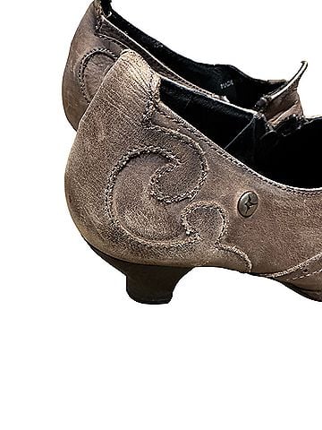 Pikolinos Heels (view 2)