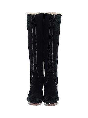 Ugg Ugg Boots (view 2)