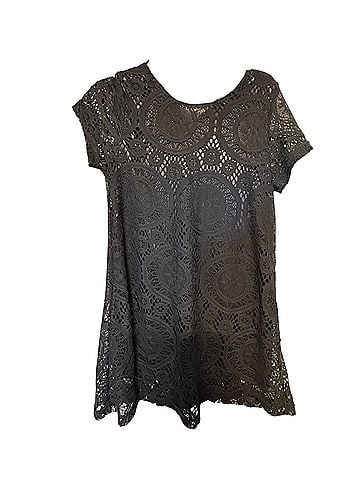Title Unknown Short Sleeve Top (view 1)