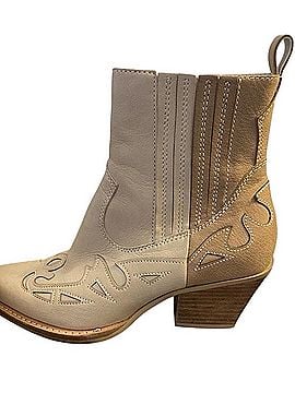 Dolce Vita Ankle Boots (view 2)