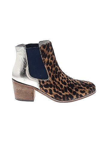 Boden Boden Ankle Boots (view 1)