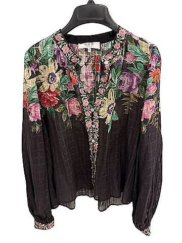 Sears Viktoria Long Sleeve T-Shirt (view 1)