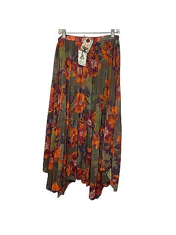 Easel Casual Skirt (view 1)