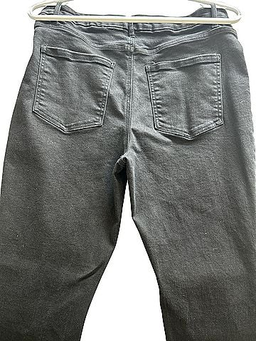 Time and Tru Jeans (view 2)