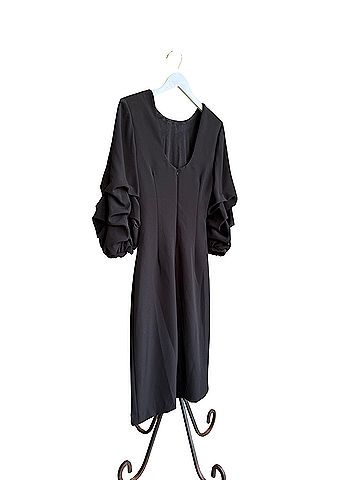 Alberto Makali Cocktail Dress (view 2)