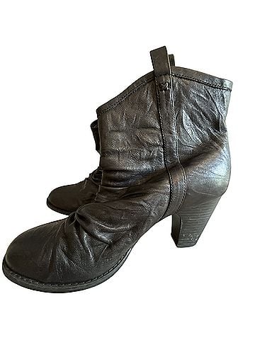 Coconuts Boots (view 1)