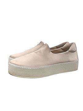 Opening Ceremony Flats (view 1)