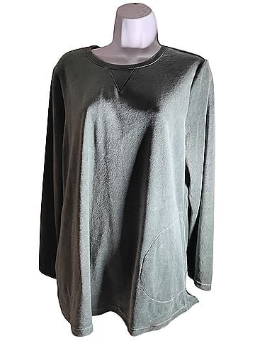 D&Co. D &amp; C Co. Long Sleeve Top (view 1)