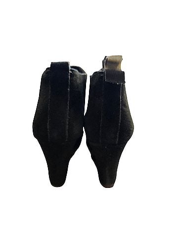 DV Wedges (view 2)