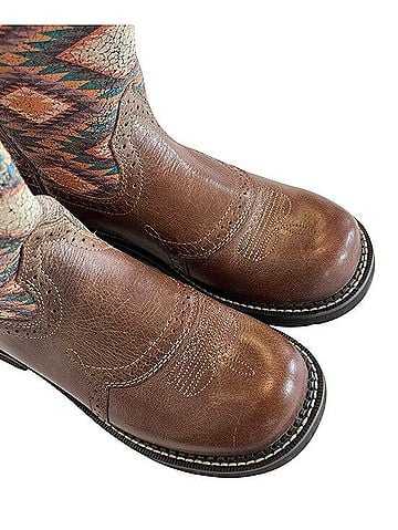 Ariat Fatbaby Ankle Boots (view 2)