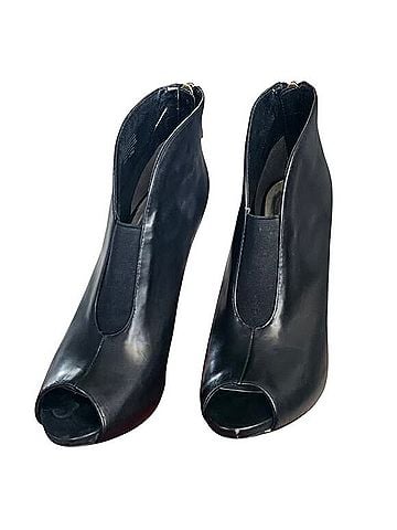 Guess Ashleigh Ankle Boots (view 1)