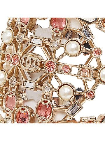 Chanel Chanel 2017 Pearl Medallion Bangle (view 2)