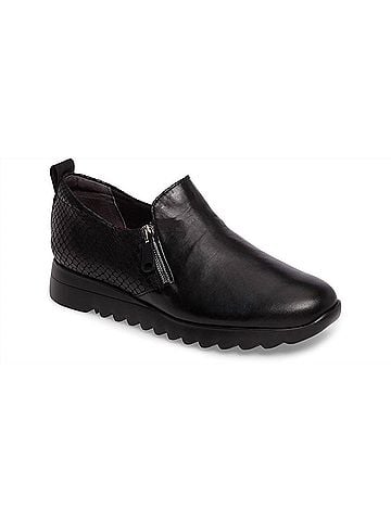 Munro American Women's Kit Side Zipper Loafer in Black Leather Viper (view 2)
