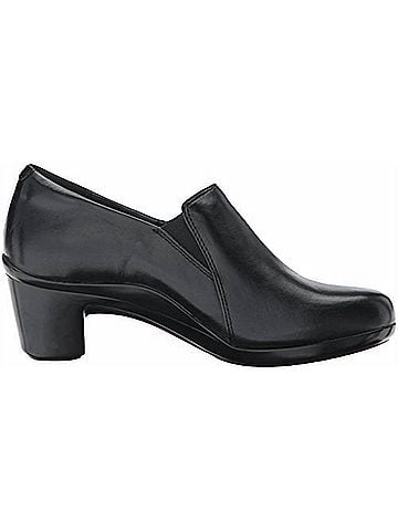 Aravon Women's Lexee Twin Gore Pump in Black (view 1)
