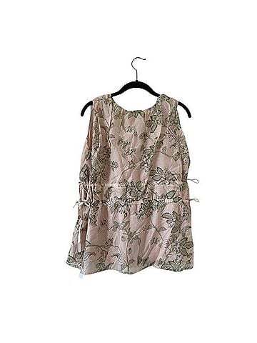 Anthropologie Mon Renn Floral Wildflower Sleeveless T-Shirt (view 2)