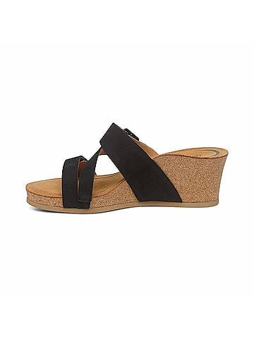 Aetrex Women's Kimmy Wedge in Black (view 2)